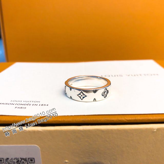 Louis Vuitton新款飾品 路易威登幾何型色戒指 LV字母老花圓形戒指  zglv2068